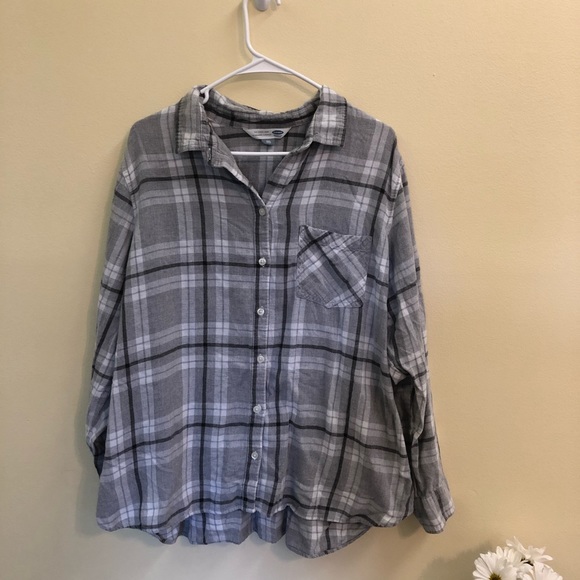 Old Navy Tops - Grey flannel